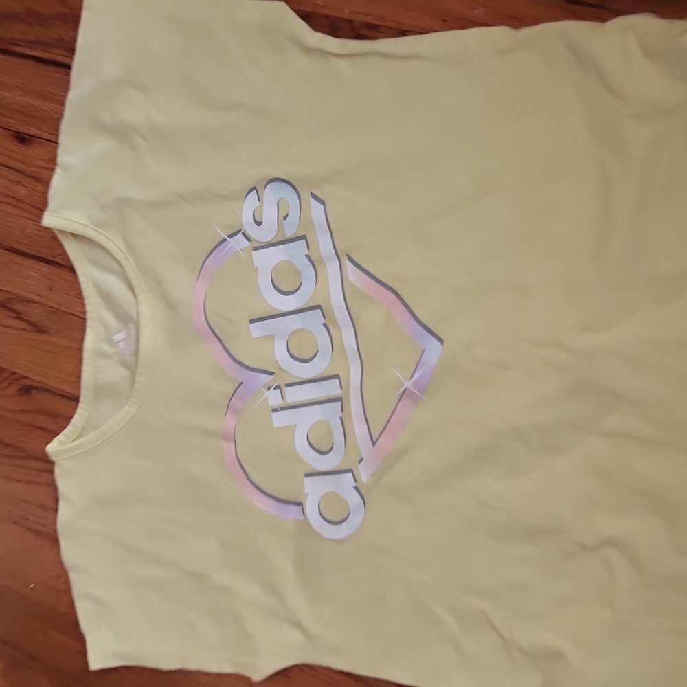 Adidas girl shirt  size l